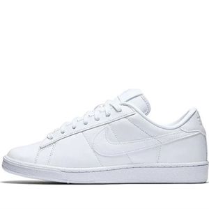 Nike Tennis Classic Shoes Sneakers